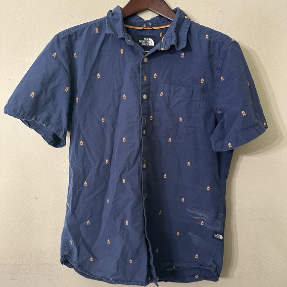The North Face Men's Shirt‎ Large Blue Campfire Print Short Sleeve Button Up - Picture 1 of 5